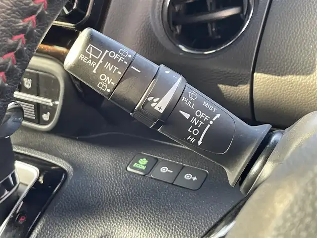 ホンダ Ｎ ＢＯＸ カスタム L ターボ 滋賀県 2021(令3)年 2.8万km パールⅡ 社外ナビ/Bluetooth/USB/CD/DVD/フルセグテレビ/バックカメラ/ホンダセンシング/・衝突軽減ブレーキ/・誤発進抑制機能/・後方誤発進抑制機能/・歩行者事故低減ステアリング/・先行車発進お知らせ機能/・アダプティブクルーズコントロール/・オートハイビーム/ETC/後席モニター/レザーシート/D/N席シートヒーター /両側パワースライドドア/LEDヘッドライト/オートライト/アイドリングストップ/プッシュスタート /スマートキー