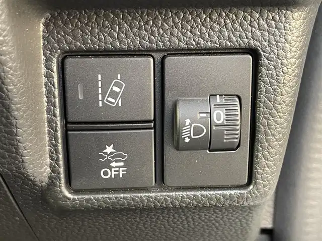 ホンダ Ｎ ＢＯＸ カスタム L ターボ 滋賀県 2021(令3)年 2.8万km パールⅡ 社外ナビ/Bluetooth/USB/CD/DVD/フルセグテレビ/バックカメラ/ホンダセンシング/・衝突軽減ブレーキ/・誤発進抑制機能/・後方誤発進抑制機能/・歩行者事故低減ステアリング/・先行車発進お知らせ機能/・アダプティブクルーズコントロール/・オートハイビーム/ETC/後席モニター/レザーシート/D/N席シートヒーター /両側パワースライドドア/LEDヘッドライト/オートライト/アイドリングストップ/プッシュスタート /スマートキー