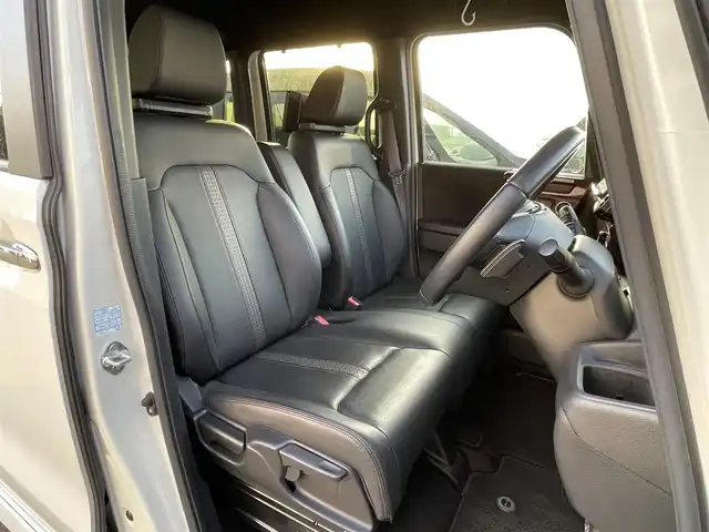 ホンダ Ｎ ＢＯＸ カスタム L ターボ 滋賀県 2021(令3)年 2.8万km パールⅡ 社外ナビ/Bluetooth/USB/CD/DVD/フルセグテレビ/バックカメラ/ホンダセンシング/・衝突軽減ブレーキ/・誤発進抑制機能/・後方誤発進抑制機能/・歩行者事故低減ステアリング/・先行車発進お知らせ機能/・アダプティブクルーズコントロール/・オートハイビーム/ETC/後席モニター/レザーシート/D/N席シートヒーター /両側パワースライドドア/LEDヘッドライト/オートライト/アイドリングストップ/プッシュスタート /スマートキー