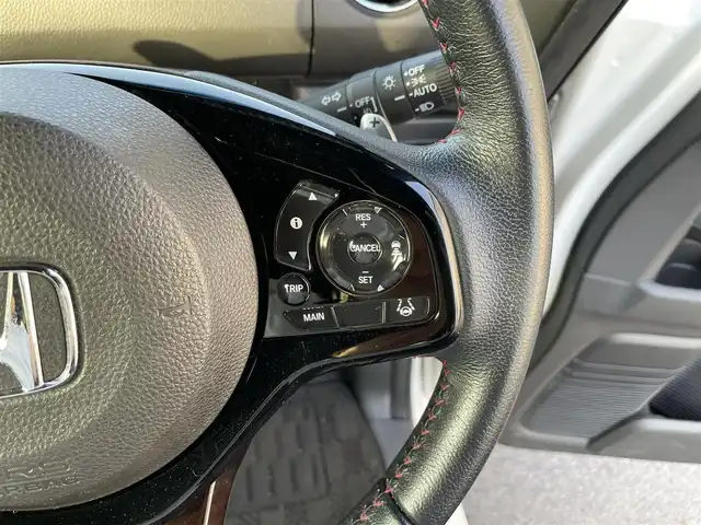 ホンダ Ｎ ＢＯＸ カスタム L ターボ 滋賀県 2021(令3)年 2.8万km パールⅡ 社外ナビ/Bluetooth/USB/CD/DVD/フルセグテレビ/バックカメラ/ホンダセンシング/・衝突軽減ブレーキ/・誤発進抑制機能/・後方誤発進抑制機能/・歩行者事故低減ステアリング/・先行車発進お知らせ機能/・アダプティブクルーズコントロール/・オートハイビーム/ETC/後席モニター/レザーシート/D/N席シートヒーター /両側パワースライドドア/LEDヘッドライト/オートライト/アイドリングストップ/プッシュスタート /スマートキー
