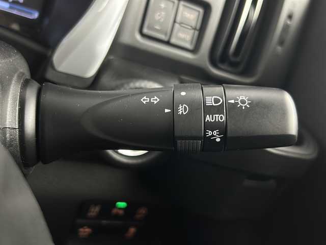 スズキ ハスラー HYBRID X 愛知県 2020(令2)年 3.1万km フェニックスレッドパール/ガンメタリック2トーンルーフ 禁煙車/純正7型ナビ/（AM/FM/CD/DVD/Bluetooth/フルセグTV）/スズキセーフティサポート/・衝突軽減ブレーキ/・レーンキープアシスト/・オートマチックハイビーム/・誤発進抑制機能/・リヤクロストラフィックアラート/シートヒーター/LEDヘッドライト/純正アルミホイール/純正フロアマット/スマートキー/プッシュスタート/革巻きステアリング/ステアリングスイッチ