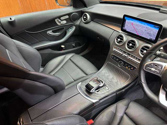 メルセデス・ベンツ Ｃ２２０ｄ アバンギャルド　AMGライン 千葉県 2018(平30)年 6.3万km オブシディアンブラック レーダーセーフティＰＫＧ　/純正ナビ　/バックカメラ　/黒革シート　/パワーシート　/シートヒーター　/キーレスゴー　/ディストロニック＋　/レーンアシスト　/ブラインドスポット　/ＥＴＣ