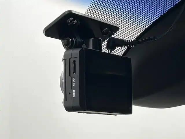 トヨタ ハリアー プレミアム アドバンスド スタイルモーヴ 福岡県 2016(平28)年 4.4万km スパークリングブラックパールクリスタルシャイン 純正ナビ（フルセグＴＶ）　/全方位カメラ　/ＪＢＬサウンド　/ビルトインＥＴＣ　/前方ドラレコ　/レーダークルコン　/コーナーセンサー　/衝突被害軽減　/レーンキープ　/パワーバックドア　/パワーシート　/シートヒーター