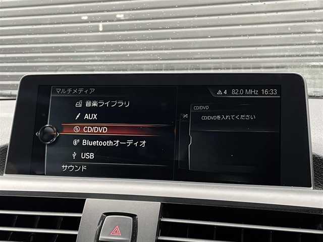 ＢＭＷ １１８ｄ Mスポーツ 三重県 2017(平29)年 2.7万km アルピンホワイトⅢ 純正HDDナビ/純正17インチアルミホイール/バックカメラ/アイドリングストップ/プッシュスタート/スペアキー×1/クルーズコントロール/ETC/Bluetooth/CD/DVD