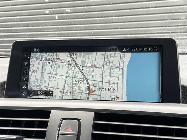 ＢＭＷ １１８ｄ Mスポーツ 三重県 2017(平29)年 2.7万km アルピンホワイトⅢ 純正HDDナビ/純正17インチアルミホイール/バックカメラ/アイドリングストップ/プッシュスタート/スペアキー×1/クルーズコントロール/ETC/Bluetooth/CD/DVD