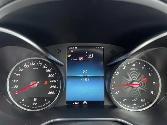 メルセデス・ベンツ Ｃ１８０ アバンギャルド AMGライン 三重県 2021(令3)年 4.5万km グレー グラファイトグレー/ACC/レーダーセーフティ/純正ナビ/バックカメラ/フルセグTV/純正18インチアルミ/LEDヘッドライト　/ブラックレザーシート/シートヒーター/パワーシート/ETC車載器/AppleCarPlay/AndroidAuto