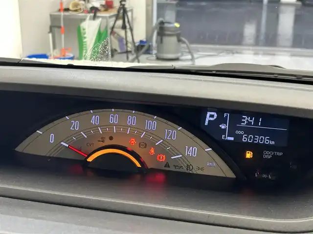 ダイハツ ムーヴ キャンバス X SA Ⅲ 滋賀県 2018(平30)年 6.1万km パールホワイトⅢ/スムースグレーマイカメタリック 2トーン 禁煙車/社外ナビ/（CD/DVD/フルセTV/Bluetooth/SD/USB/AM/FM)/バックカメラ/両側パワースライドドア/360度ドライブレコーダー/スマートアシスト３/ -衝突警報機能/ -誤発進抑制機能（前方・後方）/ -車線逸脱警報機能/ -オートマチックハイビーム/ -衝突回避支援ブレーキ/ETC/純正ドアバイザー/純正フロアマット/スマートキー/プッシュスタート