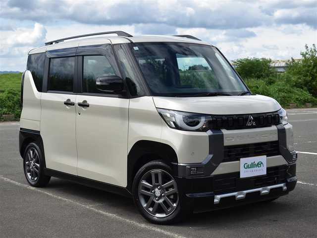 三菱 デリカミニ G プレミアム 福岡県 2024(令6)年 1.4万km ナチュラルアイボリーメタリック ワンオーナー/メモリーナビ/フルセグ/CD/DVD/BT/マルチアラウンドモニター/マイパイロット/ステアリングヒーター/ステアリングスイッチ/純正15インチアルミホイール/純正LEDヘッドライト/前後ドライブレコーダー/ハーフレザーシート/両側パワースライドドア/レーダークルーズコントロール/ルーフレール/プッシュスタート/スマートキー×2/フロアマット/ドアバイザー/ETC/新車時保証書/取扱説明書