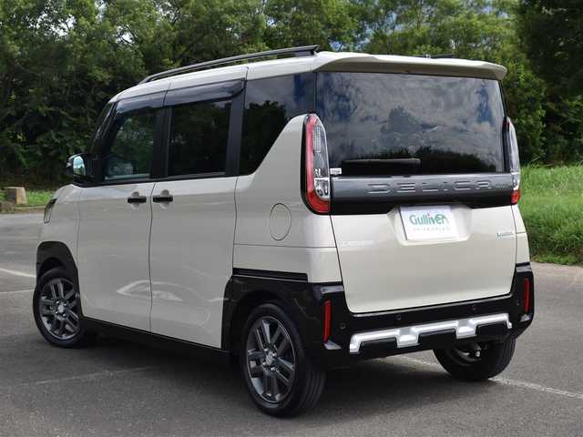 三菱 デリカミニ G プレミアム 福岡県 2024(令6)年 1.4万km ナチュラルアイボリーメタリック ワンオーナー/メモリーナビ/フルセグ/CD/DVD/BT/マルチアラウンドモニター/マイパイロット/ステアリングヒーター/ステアリングスイッチ/純正15インチアルミホイール/純正LEDヘッドライト/前後ドライブレコーダー/ハーフレザーシート/両側パワースライドドア/レーダークルーズコントロール/ルーフレール/プッシュスタート/スマートキー×2/フロアマット/ドアバイザー/ETC/新車時保証書/取扱説明書