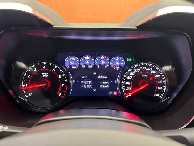 シボレー カマロ コンバーチブル 千葉県 2020(令2)年 0.6万km 緑 限定車　/ヘリテージエディション　/クルーズコントロール　/茶革シート　/シートＨ　/ベンチレーション　/ディスプレイオーディオ　/ＣａｒＰｌａｙ　/Ｂカメラ　/ＨＵＤ　/ＢＳＭ　/ＬＫＡ　/アンビエントライト　/１オーナー