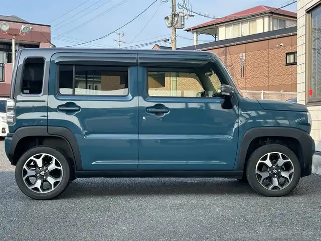 スズキ ハスラー HYBRID X 福岡県 2021(令3)年 2.5万km デニムブルー ガンメタリック 2トーン 社外ディスプレイオーディオ【AVIC-RZ111】/（AM/FM/Bluetooth）/スズキセーフティサポート/・デュアルカメラブレーキサポート/・誤発進抑制機能/・車線逸脱警報/・ふらつき警報/・先行車発進お知らせ機能/・ハイビームアシスト/・標識認識機能/・後退時ブレーキサポート/・後方誤発進抑制機能/・リアパーキングセンサー/オートライト/横滑り防止装置/アイドリングストップ/純正15インチアルミホイール/シートヒーター（D/N）/CARROZZERIA製前方ドライブレコーダー【VREC-DZ300】/シートバックテーブル/ETC/純正フロアマット/ISOFIX/プッシュスタート/電源ソケット×1/保証書/取扱説明書/ナビ取扱説明書