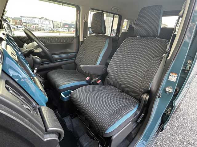 スズキ ハスラー HYBRID X 福岡県 2021(令3)年 2.5万km デニムブルー ガンメタリック 2トーン 社外ディスプレイオーディオ【AVIC-RZ111】/（AM/FM/Bluetooth）/スズキセーフティサポート/・デュアルカメラブレーキサポート/・誤発進抑制機能/・車線逸脱警報/・ふらつき警報/・先行車発進お知らせ機能/・ハイビームアシスト/・標識認識機能/・後退時ブレーキサポート/・後方誤発進抑制機能/・リアパーキングセンサー/オートライト/横滑り防止装置/アイドリングストップ/純正15インチアルミホイール/シートヒーター（D/N）/CARROZZERIA製前方ドライブレコーダー【VREC-DZ300】/シートバックテーブル/ETC/純正フロアマット/ISOFIX/プッシュスタート/電源ソケット×1/保証書/取扱説明書/ナビ取扱説明書