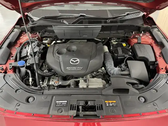 マツダ ＣＸ－５ XD プロアクティブ 三重県 2018(平30)年 4.2万km ソウルレッドクリスタルM 2.2L ディーゼルターボ/AWD/MTモード付フロア6AT/純正 7インチナビ/（FM/AM/aha/Stitcher/Bluetooth/USB/CD/AUX/DVD/TV）/【OP】360°ビュー・モニター/【OP】BOSEサウンドシステム（AUDIOPILOT2＋Centerpoint2）＋10スピーカー/ドライブレコーダー 前後/ビルトインETC2.0/安全/・スマートブレーキサポート（SBS）/・AT誤発進抑制制御（前進・後進）/・レーダークルコン/・車線逸脱警報（LDWS）/・ブラインドスポットモニタリング（BSM）（リアクロストラフィックアラート機能付）/・ドライバーアテンションアラート/・パーキングセンサー（前後）/・レーンキープアシストシステム（LAS）/・交通標識認識システム（TSR）/装備/【OP】パワーテールゲート/【OP】ドライビングポジションパッケージ/●10wayパワーシート（運転席）/●ドライビングポジションメモリー機能（シート位置・HUD）/●シートヒーター（D/N）/●ステアリングヒーター/・HUD/・左右独立オートエアコン/・オートライト/・リアフォグランプ/・純正17inAW/・保/取/・スマートキーx2