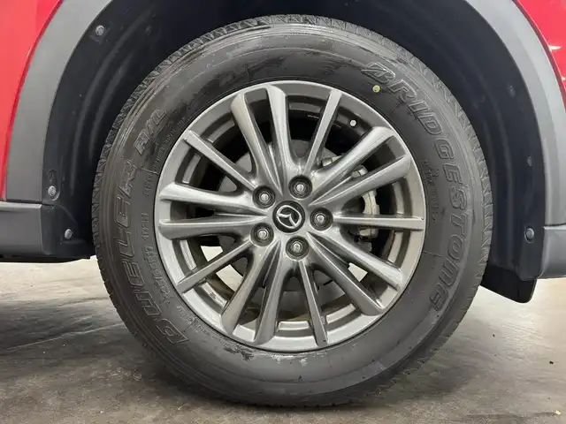 マツダ ＣＸ－５ XD プロアクティブ 三重県 2018(平30)年 4.2万km ソウルレッドクリスタルM 2.2L ディーゼルターボ/AWD/MTモード付フロア6AT/純正 7インチナビ/（FM/AM/aha/Stitcher/Bluetooth/USB/CD/AUX/DVD/TV）/【OP】360°ビュー・モニター/【OP】BOSEサウンドシステム（AUDIOPILOT2＋Centerpoint2）＋10スピーカー/ドライブレコーダー 前後/ビルトインETC2.0/安全/・スマートブレーキサポート（SBS）/・AT誤発進抑制制御（前進・後進）/・レーダークルコン/・車線逸脱警報（LDWS）/・ブラインドスポットモニタリング（BSM）（リアクロストラフィックアラート機能付）/・ドライバーアテンションアラート/・パーキングセンサー（前後）/・レーンキープアシストシステム（LAS）/・交通標識認識システム（TSR）/装備/【OP】パワーテールゲート/【OP】ドライビングポジションパッケージ/●10wayパワーシート（運転席）/●ドライビングポジションメモリー機能（シート位置・HUD）/●シートヒーター（D/N）/●ステアリングヒーター/・HUD/・左右独立オートエアコン/・オートライト/・リアフォグランプ/・純正17inAW/・保/取/・スマートキーx2