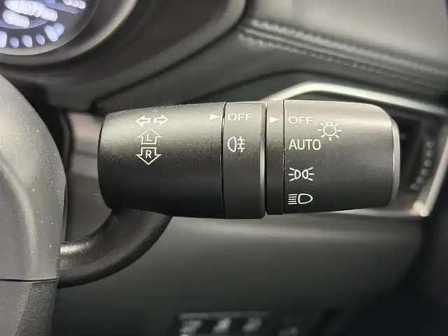 マツダ ＣＸ－５ XD プロアクティブ 三重県 2018(平30)年 4.2万km ソウルレッドクリスタルM 2.2L ディーゼルターボ/AWD/MTモード付フロア6AT/純正 7インチナビ/（FM/AM/aha/Stitcher/Bluetooth/USB/CD/AUX/DVD/TV）/【OP】360°ビュー・モニター/【OP】BOSEサウンドシステム（AUDIOPILOT2＋Centerpoint2）＋10スピーカー/ドライブレコーダー 前後/ビルトインETC2.0/安全/・スマートブレーキサポート（SBS）/・AT誤発進抑制制御（前進・後進）/・レーダークルコン/・車線逸脱警報（LDWS）/・ブラインドスポットモニタリング（BSM）（リアクロストラフィックアラート機能付）/・ドライバーアテンションアラート/・パーキングセンサー（前後）/・レーンキープアシストシステム（LAS）/・交通標識認識システム（TSR）/装備/【OP】パワーテールゲート/【OP】ドライビングポジションパッケージ/●10wayパワーシート（運転席）/●ドライビングポジションメモリー機能（シート位置・HUD）/●シートヒーター（D/N）/●ステアリングヒーター/・HUD/・左右独立オートエアコン/・オートライト/・リアフォグランプ/・純正17inAW/・保/取/・スマートキーx2