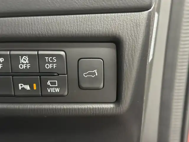 マツダ ＣＸ－５ XD プロアクティブ 三重県 2018(平30)年 4.2万km ソウルレッドクリスタルM 2.2L ディーゼルターボ/AWD/MTモード付フロア6AT/純正 7インチナビ/（FM/AM/aha/Stitcher/Bluetooth/USB/CD/AUX/DVD/TV）/【OP】360°ビュー・モニター/【OP】BOSEサウンドシステム（AUDIOPILOT2＋Centerpoint2）＋10スピーカー/ドライブレコーダー 前後/ビルトインETC2.0/安全/・スマートブレーキサポート（SBS）/・AT誤発進抑制制御（前進・後進）/・レーダークルコン/・車線逸脱警報（LDWS）/・ブラインドスポットモニタリング（BSM）（リアクロストラフィックアラート機能付）/・ドライバーアテンションアラート/・パーキングセンサー（前後）/・レーンキープアシストシステム（LAS）/・交通標識認識システム（TSR）/装備/【OP】パワーテールゲート/【OP】ドライビングポジションパッケージ/●10wayパワーシート（運転席）/●ドライビングポジションメモリー機能（シート位置・HUD）/●シートヒーター（D/N）/●ステアリングヒーター/・HUD/・左右独立オートエアコン/・オートライト/・リアフォグランプ/・純正17inAW/・保/取/・スマートキーx2