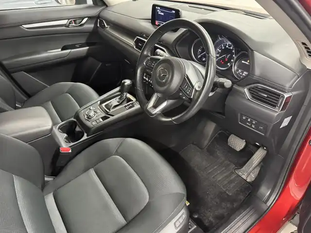 マツダ ＣＸ－５ XD プロアクティブ 三重県 2018(平30)年 4.2万km ソウルレッドクリスタルM 2.2L ディーゼルターボ/AWD/MTモード付フロア6AT/純正 7インチナビ/（FM/AM/aha/Stitcher/Bluetooth/USB/CD/AUX/DVD/TV）/【OP】360°ビュー・モニター/【OP】BOSEサウンドシステム（AUDIOPILOT2＋Centerpoint2）＋10スピーカー/ドライブレコーダー 前後/ビルトインETC2.0/安全/・スマートブレーキサポート（SBS）/・AT誤発進抑制制御（前進・後進）/・レーダークルコン/・車線逸脱警報（LDWS）/・ブラインドスポットモニタリング（BSM）（リアクロストラフィックアラート機能付）/・ドライバーアテンションアラート/・パーキングセンサー（前後）/・レーンキープアシストシステム（LAS）/・交通標識認識システム（TSR）/装備/【OP】パワーテールゲート/【OP】ドライビングポジションパッケージ/●10wayパワーシート（運転席）/●ドライビングポジションメモリー機能（シート位置・HUD）/●シートヒーター（D/N）/●ステアリングヒーター/・HUD/・左右独立オートエアコン/・オートライト/・リアフォグランプ/・純正17inAW/・保/取/・スマートキーx2