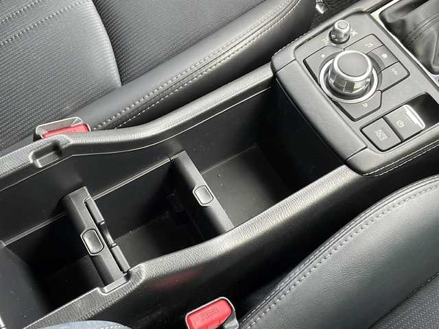 マツダ ＣＸ－３ 20SプロアクティブSパッケージ 新潟県 2019(令1)年 5.3万km ソウルレッドクリスタルM 4WD/純正SDナビ/CD/DVD/BT/フルセグテレビ/全方位カメラ/ETC/ドライブレコーダー/衝突被害軽減ブレーキ/レーンキープアシスト/レーダークルーズコントロール/半革シート/運転席パワーシート/シートヒーター /ステアリングヒーター/ステアリングスイッチ/パドルシフト/コーナーセンサー/スマートキー/プッシュスタート/LEDヘッドライト/オートライト/オートハイビーム/フォグランプ/純正18インチアルミホイール