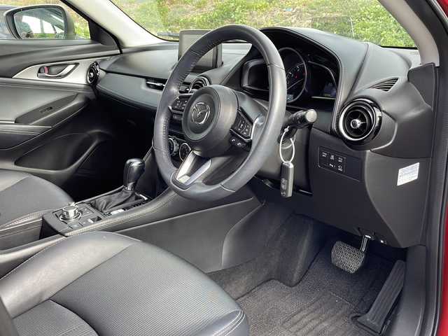 マツダ ＣＸ－３ 20SプロアクティブSパッケージ 新潟県 2019(令1)年 5.3万km ソウルレッドクリスタルM 4WD/純正SDナビ/CD/DVD/BT/フルセグテレビ/全方位カメラ/ETC/ドライブレコーダー/衝突被害軽減ブレーキ/レーンキープアシスト/レーダークルーズコントロール/半革シート/運転席パワーシート/シートヒーター /ステアリングヒーター/ステアリングスイッチ/パドルシフト/コーナーセンサー/スマートキー/プッシュスタート/LEDヘッドライト/オートライト/オートハイビーム/フォグランプ/純正18インチアルミホイール
