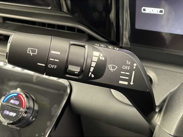 日産 セレナ e－パワー ハイウェイスター V 埼玉県 2025(令7)年 0.1千km プリズムホワイト プロパイロット/１２．３インチＮｉｓｓａｎＣｏｎｎｅｃｔナビゲーションシステム/インテリジェントアラウンドビューモニター/ｅ－Ｐｅｄａｌ/ワイヤレス充電器/両側パワースライドドア/ドライブレコーダー/パーソナルテーブル/USB電源ソケット /タイプA 1個〈フロント〉/タイプC 5個〈フロント1個、セカンド2個、サード2個〉/LEDヘッドライト/フォグランプ/ビルトインETC2.0/オートホールド/オートライト/全方位カメラ/スマートキー×2/ウインカーミラー/プッシュスタート/純正16インチアルミホイール