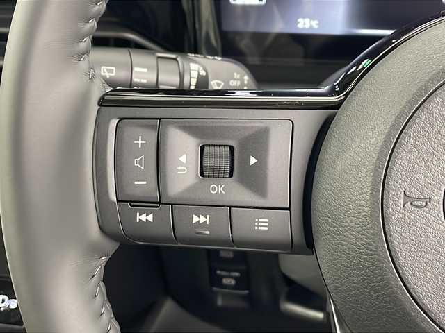 日産 セレナ e－パワー ハイウェイスター V 埼玉県 2025(令7)年 0.1千km プリズムホワイト プロパイロット/１２．３インチＮｉｓｓａｎＣｏｎｎｅｃｔナビゲーションシステム/インテリジェントアラウンドビューモニター/ｅ－Ｐｅｄａｌ/ワイヤレス充電器/両側パワースライドドア/ドライブレコーダー/パーソナルテーブル/USB電源ソケット /タイプA 1個〈フロント〉/タイプC 5個〈フロント1個、セカンド2個、サード2個〉/LEDヘッドライト/フォグランプ/ビルトインETC2.0/オートホールド/オートライト/全方位カメラ/スマートキー×2/ウインカーミラー/プッシュスタート/純正16インチアルミホイール