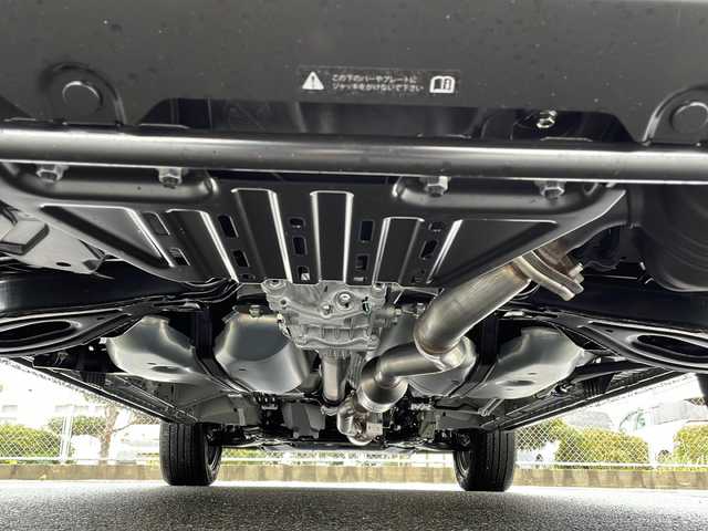 三菱 デリカＤ：５ シャモニー 山口県 2025(令7)年 0.1千km グラファイトグレーメタリック/ブラックマイカ 12インチフリップダウンモニター/社外11インチナビ/・Bluetooth/・フルセグテレビ/・HDMI/・USB入力/・Apple Car Play/・Android Auto/e-Assist/・衝突被害軽減ブレーキ/・車線逸脱警報システム/・レーダークルーズコントロール/・オートマチックハイビーム/・後側方車両検知警報システム/・誤発進抑制機能/・後退時交差車両検知システム/マルチアラウンドモニター/両側オートスライドドア/純正18インチアルミホイール/ヒルディセントコントロール/ハーフレザーシート/ハンドルヒーター/電動パーキングブレーキ/純正LEDヘッドライト/フォグライト/オートライト/プッシュスタート/スマートキー/スペアキー有/取扱説明書/保証書