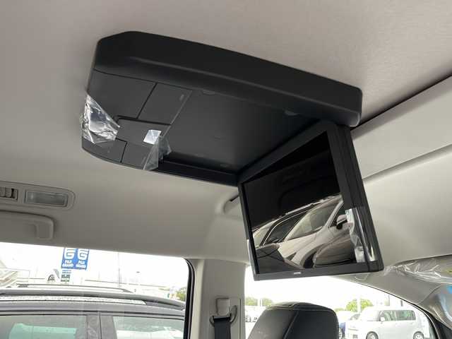 三菱 デリカＤ：５ シャモニー 山口県 2025(令7)年 0.1千km グラファイトグレーメタリック/ブラックマイカ 12インチフリップダウンモニター/社外11インチナビ/・Bluetooth/・フルセグテレビ/・HDMI/・USB入力/・Apple Car Play/・Android Auto/e-Assist/・衝突被害軽減ブレーキ/・車線逸脱警報システム/・レーダークルーズコントロール/・オートマチックハイビーム/・後側方車両検知警報システム/・誤発進抑制機能/・後退時交差車両検知システム/マルチアラウンドモニター/両側オートスライドドア/純正18インチアルミホイール/ヒルディセントコントロール/ハーフレザーシート/ハンドルヒーター/電動パーキングブレーキ/純正LEDヘッドライト/フォグライト/オートライト/プッシュスタート/スマートキー/スペアキー有/取扱説明書/保証書