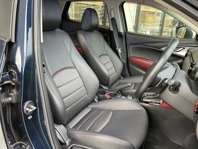 マツダ ＣＸ－３ XD ツーリング 愛知県 2016(平28)年 3.3万km ディープクリスタルブルーマイカ 純正ナビ/全方位カメラ/シートヒーター/バックカメラ/クルーズコントロール/ヘッドアップディスプレイ/パワーシート/純正アルミホイール/Bluetooth/LEDヘッドライト/ステアリングヒーター/コーナーセンサー/パドルシフト/レーンキープアシスト/ETC/ステアリングスイッチ/スマートキー/プッシュスタート