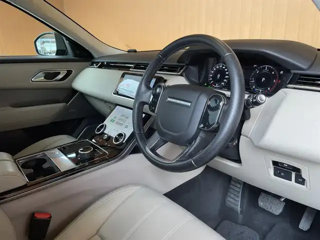 ランドローバー レンジローバーヴェラール SE 180PS 愛知県 2019(平31)年 6.2万km サントリニーブラック パノラミックガラスルーフ/Meridianサウンド/白革/パワーシート/ACC/レーンキープアシスト/ブラインドスポットモニター/パワーバックドア/ナビ/TV/カープレイ/360カメラ/純正20インチAW/ドラレコ/ETC/パドルシフト