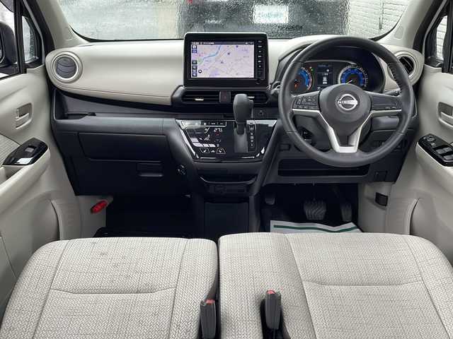 日産 デイズ X 道北・旭川 2025(令7)年 0.1万km ホワイトパール /4WD//禁煙車//純正9型メモリナビ//BT/SD/フルセグ//アラウンドビューモニター//エマージェンシーブレーキ//レーンキープ//アイドリングストップ//コーナーセンサー//シートヒーター//ステアリングヒーター//オートライト//ライトレベライザー//前後ドライブレコーダー//ETC//純正フロアマット//ドアバイザー//保証書