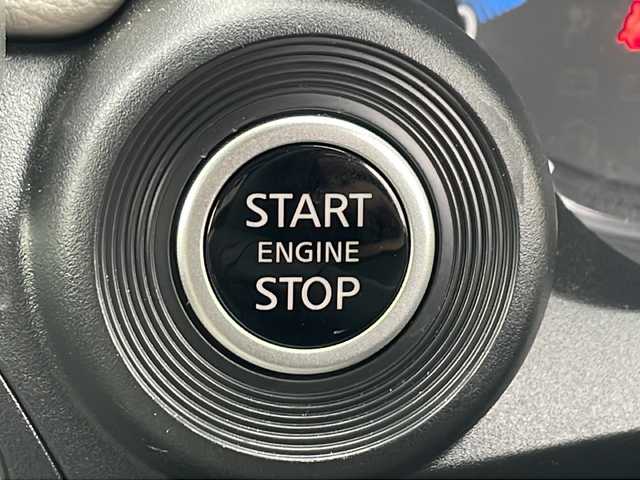 日産 デイズ X 道北・旭川 2025(令7)年 0.1万km ホワイトパール /4WD//禁煙車//純正9型メモリナビ//BT/SD/フルセグ//アラウンドビューモニター//エマージェンシーブレーキ//レーンキープ//アイドリングストップ//コーナーセンサー//シートヒーター//ステアリングヒーター//オートライト//ライトレベライザー//前後ドライブレコーダー//ETC//純正フロアマット//ドアバイザー//保証書