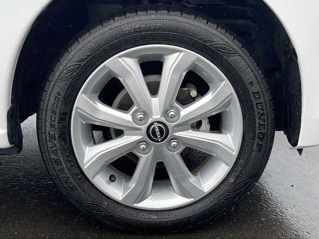 日産 デイズ X 道北・旭川 2025(令7)年 0.1万km ホワイトパール /4WD//禁煙車//純正9型メモリナビ//BT/SD/フルセグ//アラウンドビューモニター//エマージェンシーブレーキ//レーンキープ//アイドリングストップ//コーナーセンサー//シートヒーター//ステアリングヒーター//オートライト//ライトレベライザー//前後ドライブレコーダー//ETC//純正フロアマット//ドアバイザー//保証書