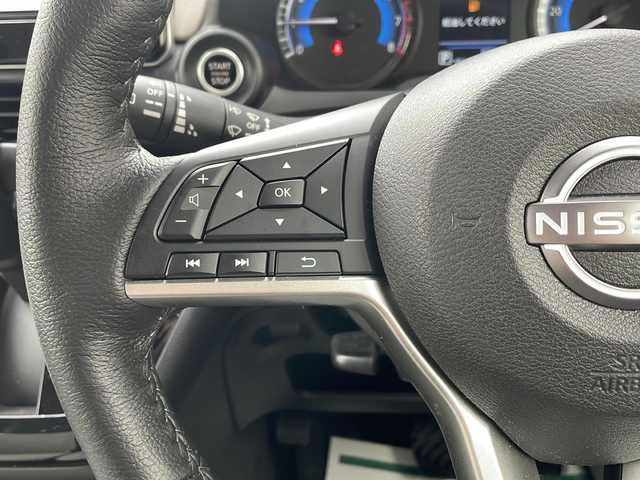 日産 デイズ X 道北・旭川 2025(令7)年 0.1万km ホワイトパール /4WD//禁煙車//純正9型メモリナビ//BT/SD/フルセグ//アラウンドビューモニター//エマージェンシーブレーキ//レーンキープ//アイドリングストップ//コーナーセンサー//シートヒーター//ステアリングヒーター//オートライト//ライトレベライザー//前後ドライブレコーダー//ETC//純正フロアマット//ドアバイザー//保証書