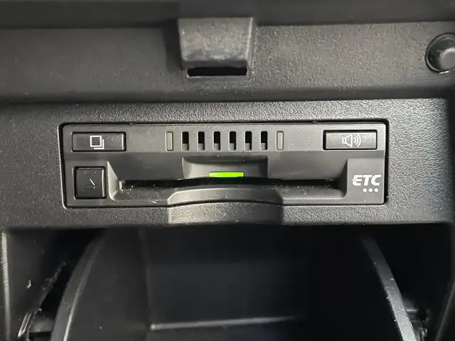 トヨタ ヴェルファイア Z Gエディション 滋賀県 2018(平30)年 4.8万km ブラック モデリスタエアロ/フリップダウンモニター/両側パワースライドドア/純正9インチナビ【NSZT-Y66T】/（AM/FM/CD/DVD/フルセグ/Bluetooth）/バックカメラ/フロントカメラ/ETC/テレビキャンセラー/デジタルインナーミラー/トヨタセーフティセンス/・踏み間違い防止アシスト/・ブレーキアシスト/・プリクラッシュブレーキアシスト/・ヒルスタート（坂道発進）アシスト/・前方衝突防止支援システム/・VDC（ビークルダイナミクスコントロール）/・レーンキープアシスト/・車間自動制御システム/・ASCD（オートスピードコントロール装置）/・ABS（アンチロックブレーキシステム）/・コーナー・バックセンサー（ソナー）/・標識検知機能/・盗難防止アラーム	/運転席・助手席シートヒーター/運転席・助手席シートクーラー/電動格納ミラー/電子パーキング/ブレーキホールド/ステアリングスイッチ/オートライト/LEDヘッドライト/フロントフォグ/フルオートエアコン/USB端子/プッシュスタート/スマートキー/純正フロアマット