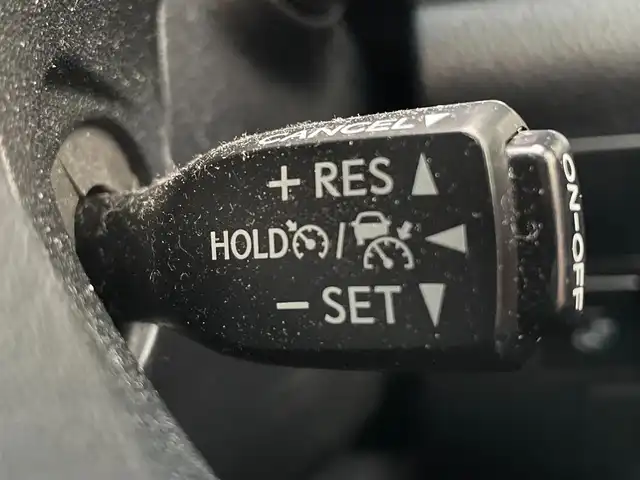 トヨタ ヴェルファイア Z Gエディション 滋賀県 2018(平30)年 4.8万km ブラック モデリスタエアロ/フリップダウンモニター/両側パワースライドドア/純正9インチナビ【NSZT-Y66T】/（AM/FM/CD/DVD/フルセグ/Bluetooth）/バックカメラ/フロントカメラ/ETC/テレビキャンセラー/デジタルインナーミラー/トヨタセーフティセンス/・踏み間違い防止アシスト/・ブレーキアシスト/・プリクラッシュブレーキアシスト/・ヒルスタート（坂道発進）アシスト/・前方衝突防止支援システム/・VDC（ビークルダイナミクスコントロール）/・レーンキープアシスト/・車間自動制御システム/・ASCD（オートスピードコントロール装置）/・ABS（アンチロックブレーキシステム）/・コーナー・バックセンサー（ソナー）/・標識検知機能/・盗難防止アラーム	/運転席・助手席シートヒーター/運転席・助手席シートクーラー/電動格納ミラー/電子パーキング/ブレーキホールド/ステアリングスイッチ/オートライト/LEDヘッドライト/フロントフォグ/フルオートエアコン/USB端子/プッシュスタート/スマートキー/純正フロアマット