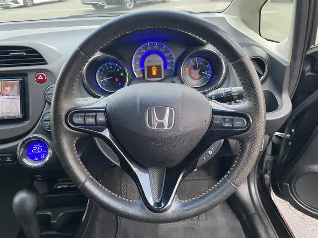 ホンダ フィット シャトル ハイブリッド スマートセレ 福岡県 2012(平24)年 9.2万km クリスタルブラックパール ・社外ナビ/iPod/USB/・SDオーディオ/SDビデオ/・バックカメラ/・DTV/・ETC/・社外16AW