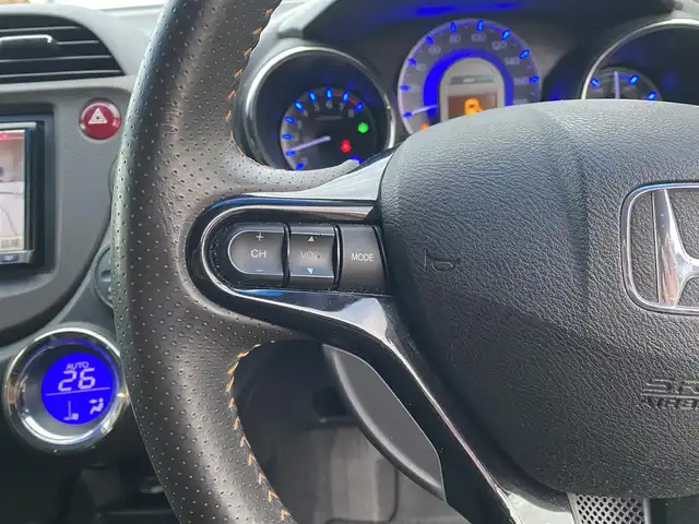 ホンダ フィット シャトル ハイブリッド スマートセレ 福岡県 2012(平24)年 9.2万km クリスタルブラックパール ・社外ナビ/iPod/USB/・SDオーディオ/SDビデオ/・バックカメラ/・DTV/・ETC/・社外16AW