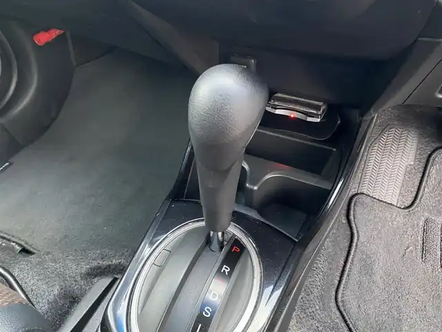 ホンダ フィット シャトル ハイブリッド スマートセレ 福岡県 2012(平24)年 9.2万km クリスタルブラックパール ・社外ナビ/iPod/USB/・SDオーディオ/SDビデオ/・バックカメラ/・DTV/・ETC/・社外16AW