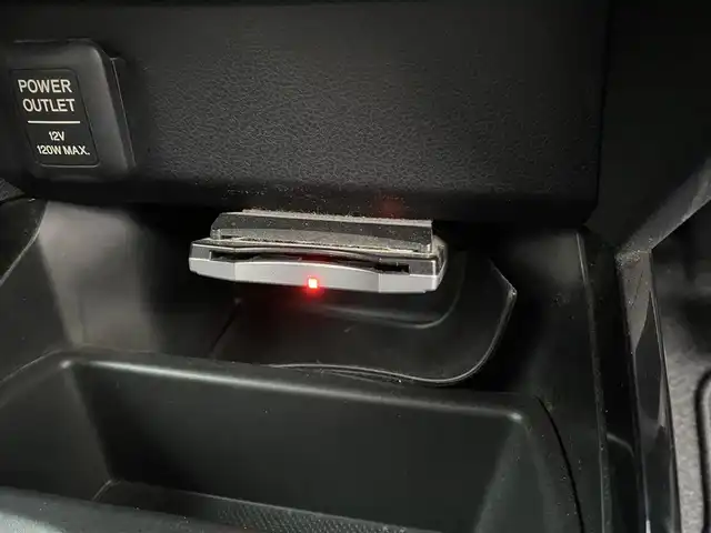 ホンダ フィット シャトル ハイブリッド スマートセレ 福岡県 2012(平24)年 9.2万km クリスタルブラックパール ・社外ナビ/iPod/USB/・SDオーディオ/SDビデオ/・バックカメラ/・DTV/・ETC/・社外16AW