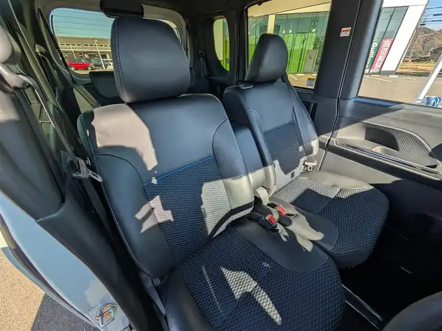 ダイハツ タント カスタム X 福井県 2023(令5)年 1.8万km シャイニングホワイトパール 純正ナビ/AM/FM/フルセグ/BT/CD/DVD/USB/iPod/全方位カメラ/両側パワースライドドア/衝突被害軽減システム/パーキングアシスト/アイドリングストップ/レーンキープアシスト/横滑り防止装置/盗難防止装置/前後コーナーセンサー/前後ドライブレコーダー/前席シートヒーター/純正フロアマット/ビルトインETC/純正14インチAW/LEDヘッドライト/オートライト/スマートキー