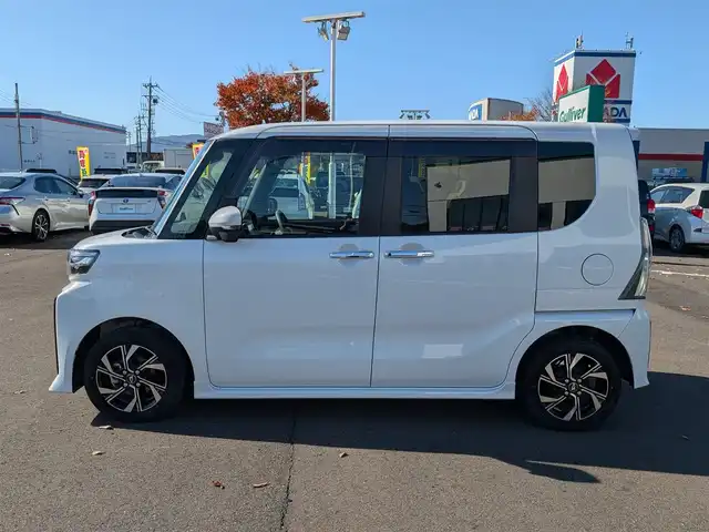 ダイハツ タント カスタム X 福井県 2023(令5)年 1.8万km シャイニングホワイトパール 純正ナビ/AM/FM/フルセグ/BT/CD/DVD/USB/iPod/全方位カメラ/両側パワースライドドア/衝突被害軽減システム/パーキングアシスト/アイドリングストップ/レーンキープアシスト/横滑り防止装置/盗難防止装置/前後コーナーセンサー/前後ドライブレコーダー/前席シートヒーター/純正フロアマット/ビルトインETC/純正14インチAW/LEDヘッドライト/オートライト/スマートキー