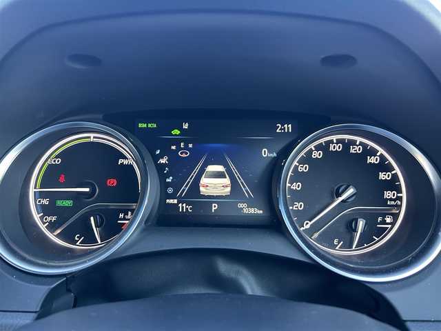 トヨタ カムリ WS 福島県 2023(令5)年 1.1万km プラチナホワイトパールマイカ トヨタセーフティセンス/・プリクラッシュセーフティ/・レーンディパーチャーアラート/・オートマチックハイビーム/・レーダークルーズコントロール/純正ディスプレイオーディオ/・TコネクトSDナビゲーション/【CD/DVD/Bluetooth/フルセグTV/USB】/JBLプレミアムサウンドシステム/クリアランスソナー/ブラインドスポットモニター/ヘッドアップディスプレイ/スマートキー/・プッシュスタート/LEDヘッドライト/・オートハイビーム/・オートライト/・フォグランプ/ハーフレザーシート/・運転席パワーシート/本革巻きステアリング/・ステアリングリモコン/純正フロアマット