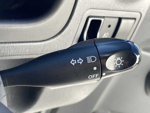 スズキ ジムニー クロスアドベンチャー XC 静岡県 2012(平24)年 6.8万km パールホワイト /社外CD//ポータブルナビ//純正16インチAW//ハーフレザーシート//キーレス//ETC