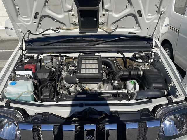 スズキ ジムニー クロスアドベンチャー XC 静岡県 2012(平24)年 6.8万km パールホワイト /社外CD//ポータブルナビ//純正16インチAW//ハーフレザーシート//キーレス//ETC