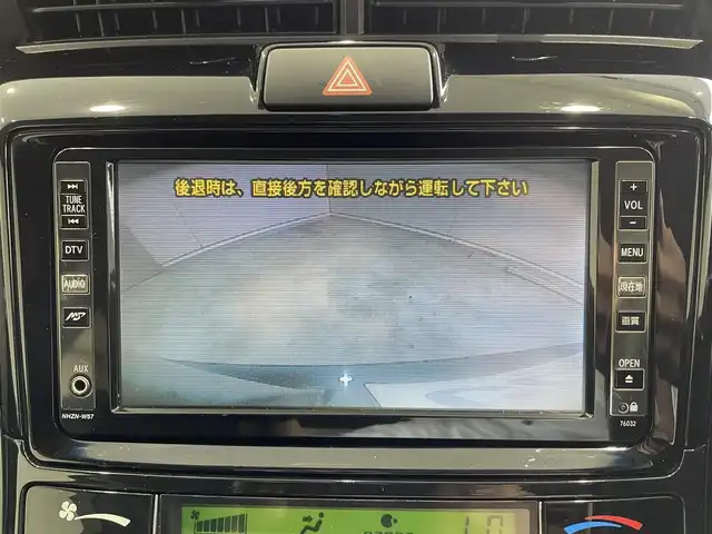 車両画像16