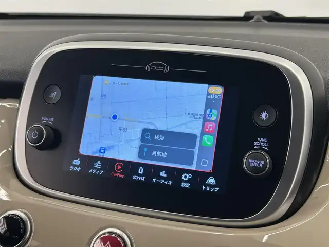 フィアット ５００Ｘ クロス 岡山県 2020(令2)年 2.1万km ベージュ FIAT純正ディスプレイオーディオ/アップルカープレイ/Bluetooth/USB/前面衝突警報/車線逸脱警報/パーキングセンサー/自動格納サイドミラー/ブラインドスポット警告/アクティブパークビューリアカメラ/雨滴検知ワイパー/自動パーキングブレーキ/ウエルカムライト/アダプティブヘッドライト/ドラレコ（F/R）/オートハイビーム