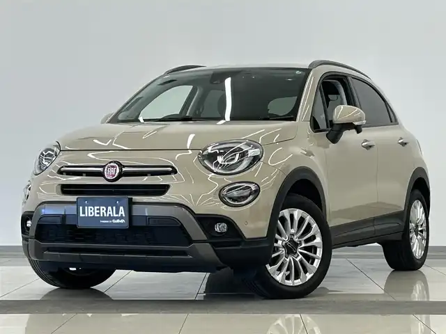 フィアット ５００Ｘ クロス 岡山県 2020(令2)年 2.1万km ベージュ FIAT純正ディスプレイオーディオ/アップルカープレイ/Bluetooth/USB/前面衝突警報/車線逸脱警報/パーキングセンサー/自動格納サイドミラー/ブラインドスポット警告/アクティブパークビューリアカメラ/雨滴検知ワイパー/自動パーキングブレーキ/ウエルカムライト/アダプティブヘッドライト/ドラレコ（F/R）/オートハイビーム