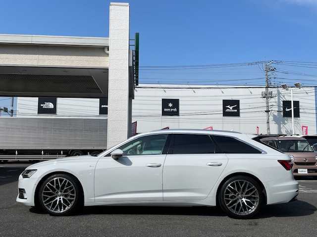 アウディ Ａ６ アバント45TFSIクワトロ スポーツ 埼玉県 2020(令2)年 3.3万km パール AIS検査済み/S-LINEパッケージ/カラーパールホワイト（コード：LS9R）/（グレイシアホワイトメタリック）/4WD/ターボ/メーカー純正ナビゲーション/フルセグテレビ/プリクラッシュセーフティ/アダプティブクルーズコントロール/LIMスイッチ/レーンキープアシスト/バーチャルコックピット/純正20インチアルミホイール/パドルシフト/クリアランスソナー/LEDヘッドライト/360°モニター/ルーフレール/電動リアゲート/黒革シート/前席パワーシート /（メモリー付き）/ETC2.0（ビルトイン）/USBポート/オートリトラミラー/電動格納ミラー/プッシュスタート/スマートキー/スペアキー/アイドリングストップ/ディーラー点検記録簿/（R3/R4/R5/R6）/新車保証書/取扱説明書