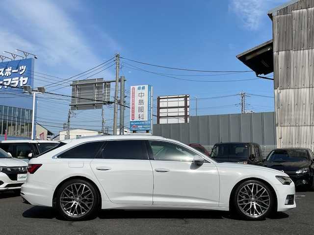 アウディ Ａ６ アバント45TFSIクワトロ スポーツ 埼玉県 2020(令2)年 3.3万km パール AIS検査済み/S-LINEパッケージ/カラーパールホワイト（コード：LS9R）/（グレイシアホワイトメタリック）/4WD/ターボ/メーカー純正ナビゲーション/フルセグテレビ/プリクラッシュセーフティ/アダプティブクルーズコントロール/LIMスイッチ/レーンキープアシスト/バーチャルコックピット/純正20インチアルミホイール/パドルシフト/クリアランスソナー/LEDヘッドライト/360°モニター/ルーフレール/電動リアゲート/黒革シート/前席パワーシート /（メモリー付き）/ETC2.0（ビルトイン）/USBポート/オートリトラミラー/電動格納ミラー/プッシュスタート/スマートキー/スペアキー/アイドリングストップ/ディーラー点検記録簿/（R3/R4/R5/R6）/新車保証書/取扱説明書