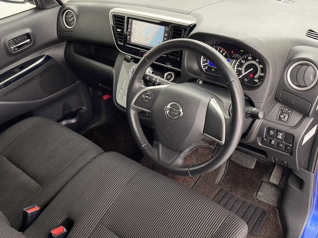 日産 デイズ ルークス ハイウェイスターX 鹿児島県 2020(令2)年 5万km オーシャンブルーP 純正ナビ/（AM/FM/CD/Bluetooth）/フルセグTV/アラウンドビューモニター/片側パワースライドドア/エマージェンシーブレーキ/コーナーセンサー/LEDヘッドライト/フォグライト/リアサーキュレーター/レーンキープアシスト/純正フロアマット/ドアバイザー/スマートキー/エンジンプッシュスタート